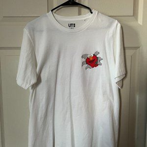KAWS x Uniqlo x Sesame Street Elmo Tee Size M